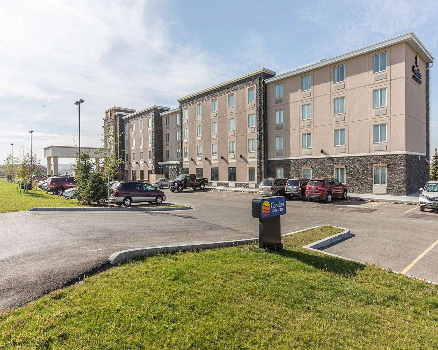 Comfort Inn & Suites Airport North Calgary, AB See Discounts