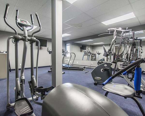 Fitness/ Exercise Room - Quality Inn Rouyn-Noranda