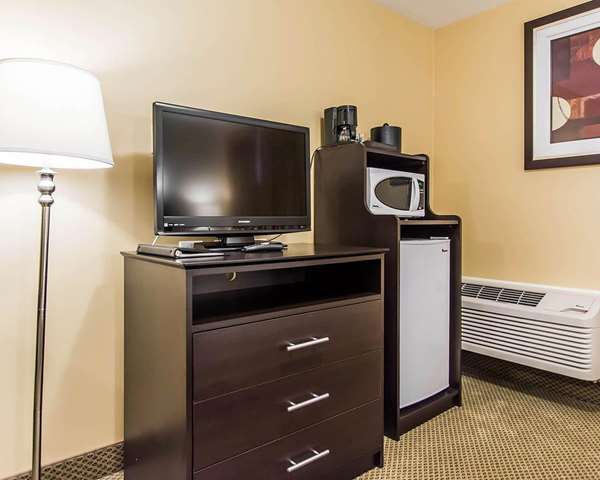  - Quality Inn Moncton