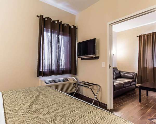  - Quality Inn Moncton