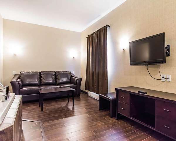  - Quality Inn Moncton