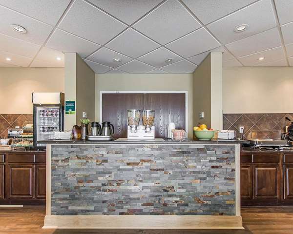 Amenities - Quality Inn Moncton