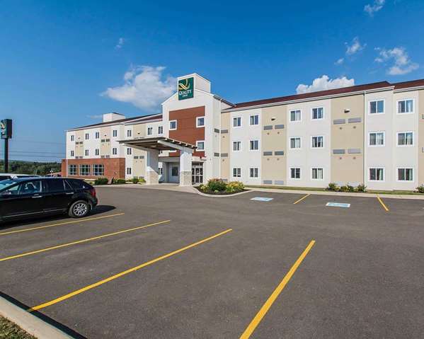 Exterior view - Quality Inn Moncton