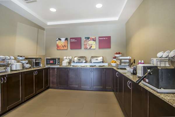 Amenities - Comfort Suites Regina