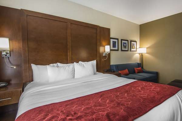  - Comfort Suites Regina