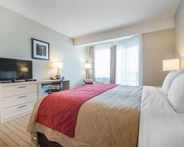  - Comfort Inn & Suites Campbell River