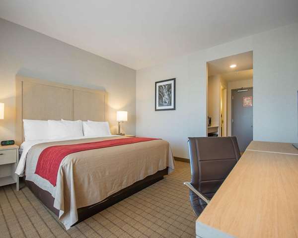  - Comfort Inn & Suites Campbell River