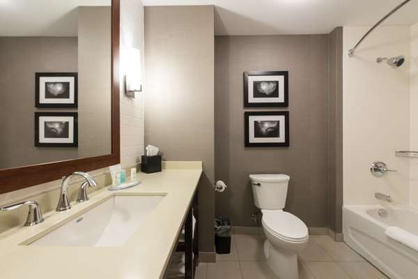  - Comfort Inn & Suites Campbell River