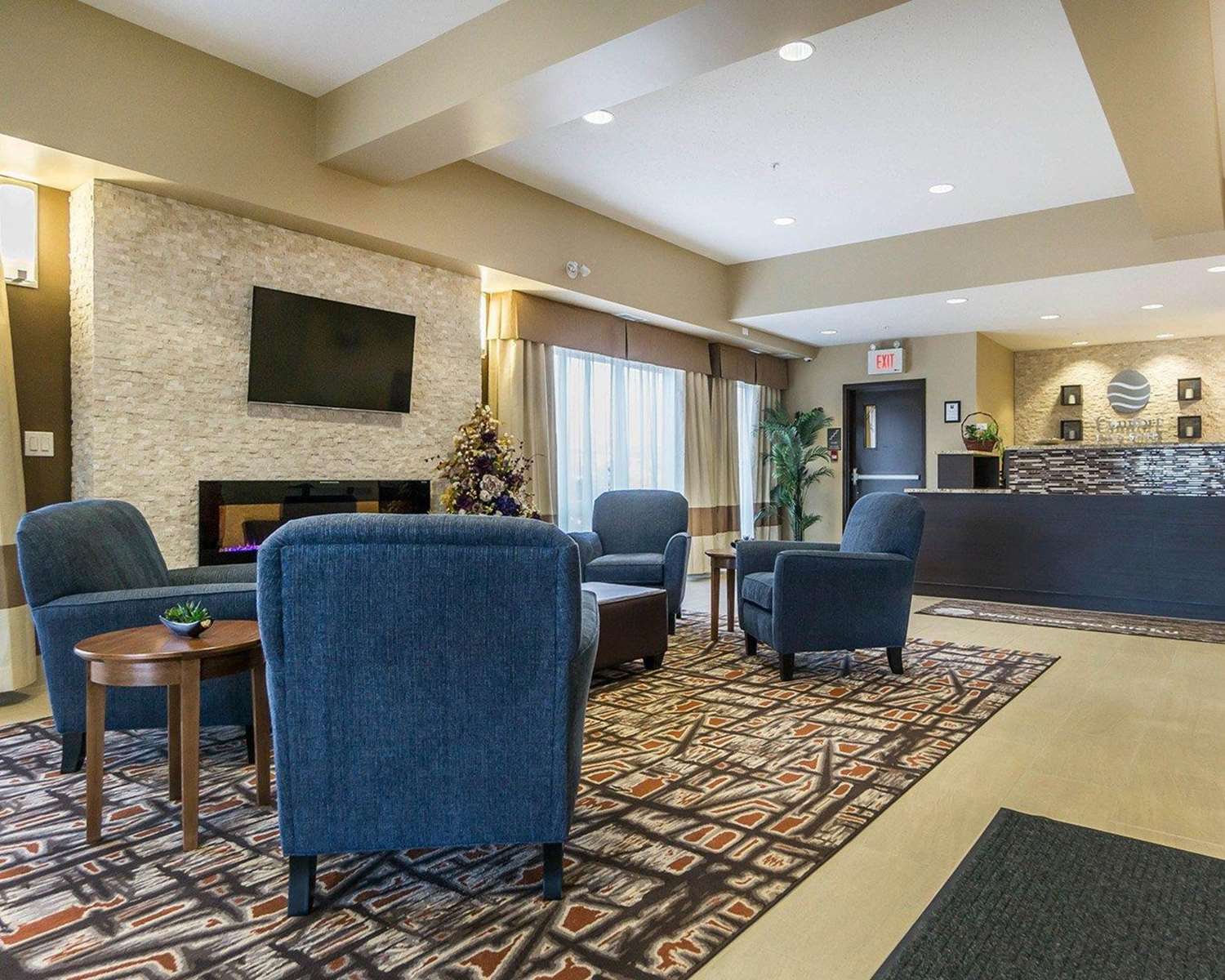 Comfort Inn & Suites Nisku, AB See Discounts