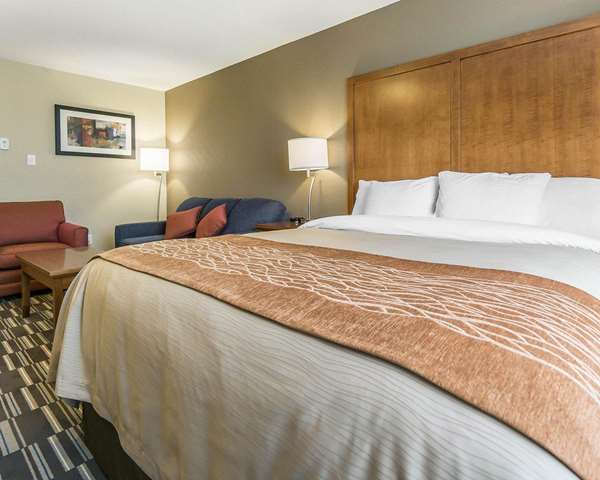  - Comfort Inn & Suites Nisku