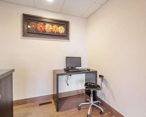 Conference Area - Econo Lodge Taber