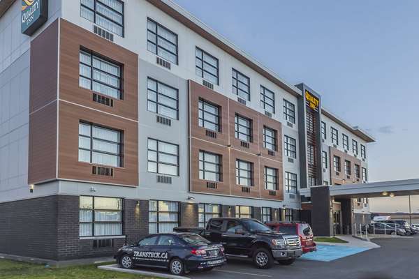 Exterior view - Quality Inn Sept Iles