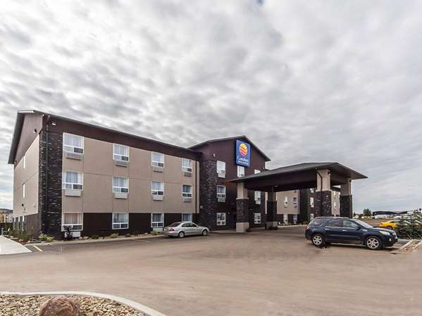 Exterior view - Comfort Inn & Suites Bonnyville