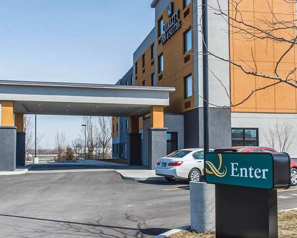 Exterior view - Quality Inn & Suites Kingston