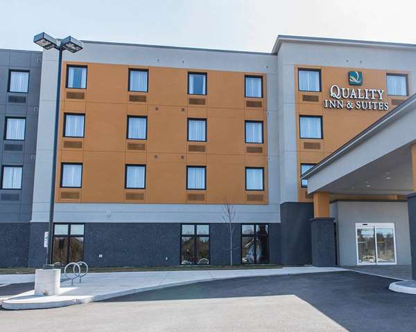 Exterior view - Quality Inn & Suites Kingston