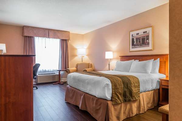  - Quality Inn & Suites Hawkesbury