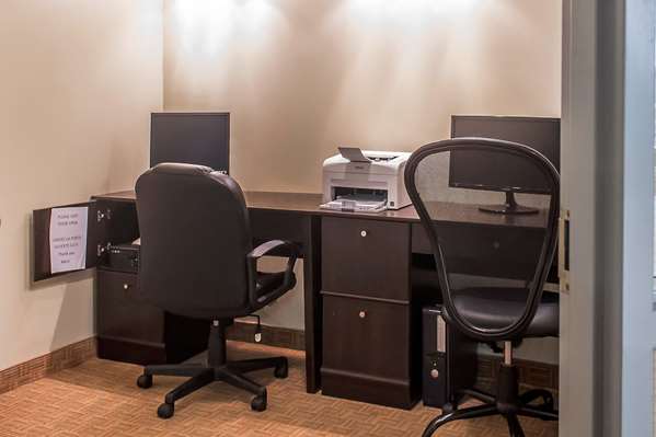 Conference Area - Quality Inn & Suites Hawkesbury