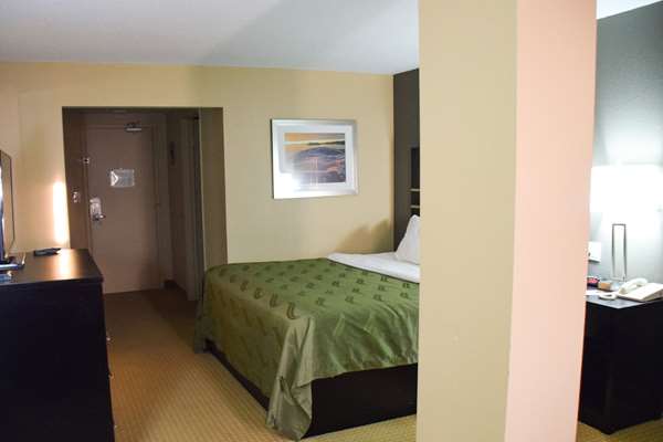  - Quality Inn Bracebridge