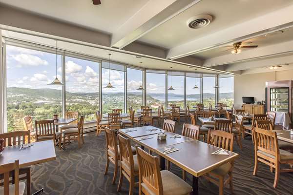 Restaurant - Quality Inn Corner Brook