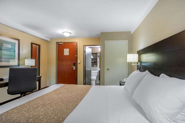 - Clarion Hotel Sudbury