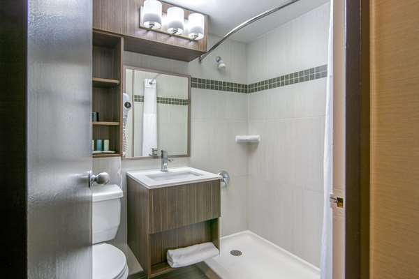  - Clarion Hotel Sudbury