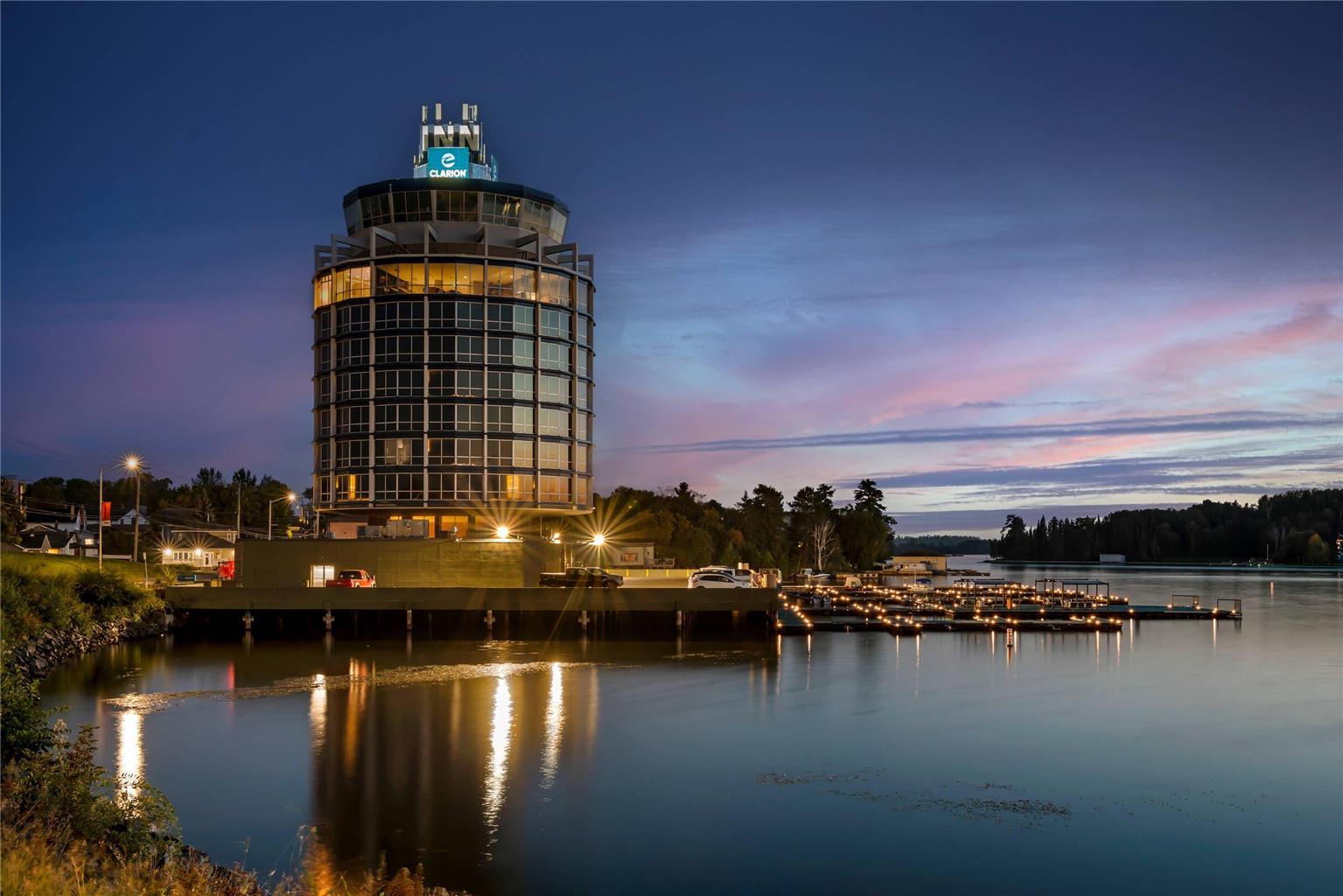 Clarion Inn Lakeside and Conference Ctr