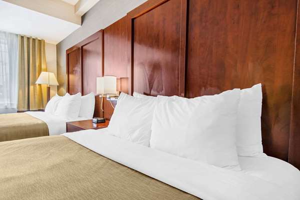  - Comfort Inn & Suites Collingwood