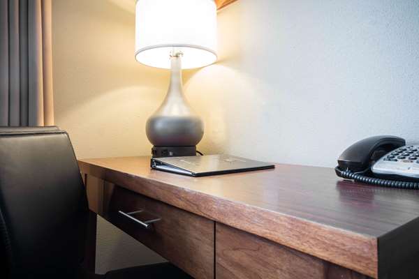  - Comfort Inn & Suites Langley