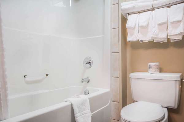  - Comfort Inn & Suites Langley