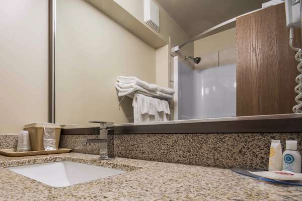  - Comfort Inn & Suites Langley