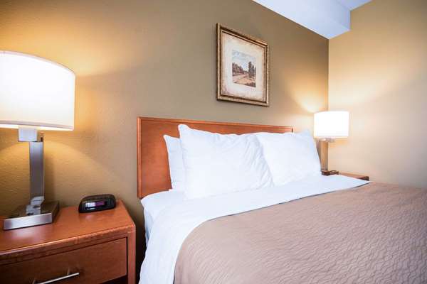 Suite - Comfort Inn & Suites Langley
