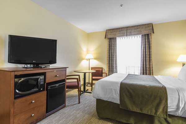  - Quality Inn Airport Dieppe