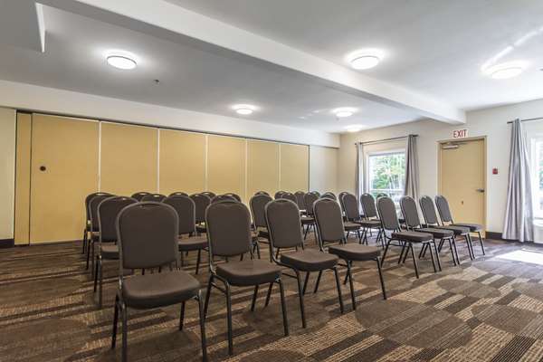  - Quality Inn Airport Dieppe