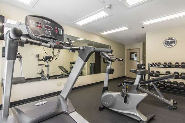 Fitness/ Exercise Room - Quality Inn Airport Dieppe