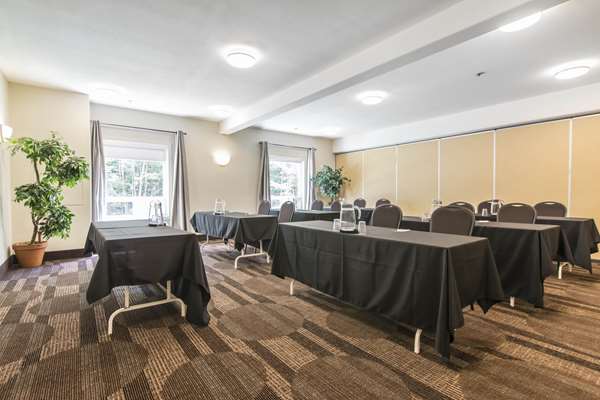  - Quality Inn Airport Dieppe