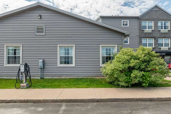  - Quality Inn & Suites Fredericton