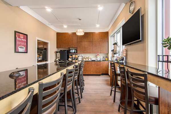 Amenities - Econo Lodge Fox Creek