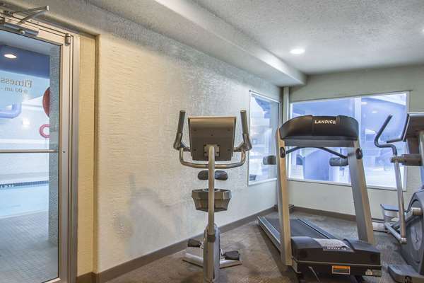 Fitness/ Exercise Room - Quality Inn & Suites Yorkton