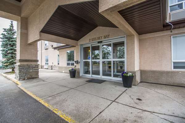 Exterior view - Quality Inn & Suites Yorkton