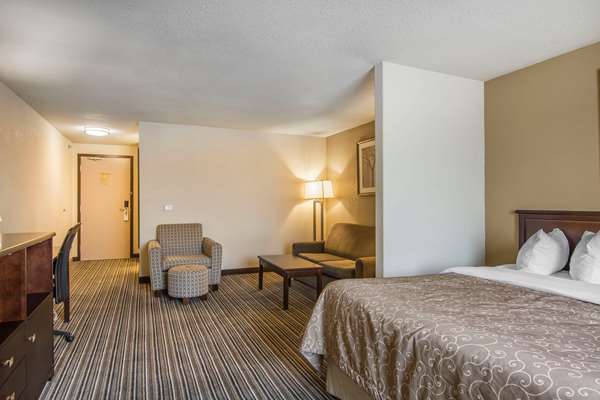 Suite - Quality Inn & Suites Yorkton