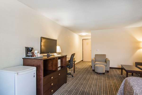 Suite - Quality Inn & Suites Yorkton