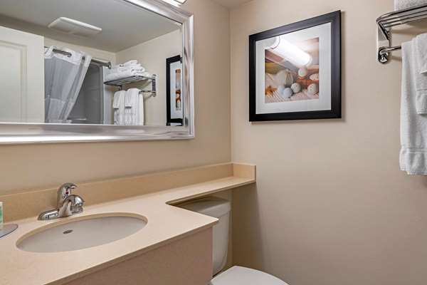 Suite - Quality Inn & Suites Amsterdam Quispamsis