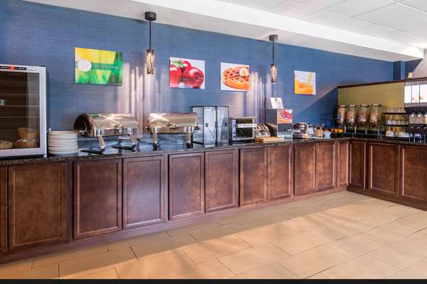 Amenities - Quality Hotel & Suites Gander