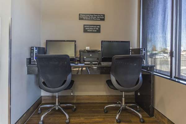 Conference Area - Quality Inn & Suites Saskatoon