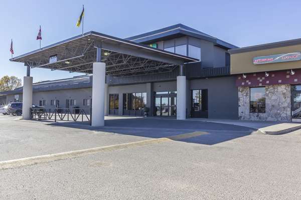 Exterior view - Quality Inn & Suites Saskatoon