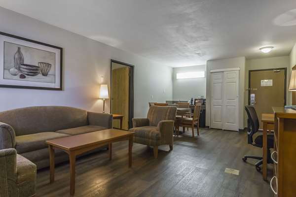  - Quality Inn & Suites Saskatoon
