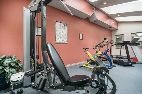 Fitness/ Exercise Room - Clarion Hotel & Conference Centre Abbotsford