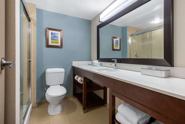  - Clarion Hotel & Suites Brandon