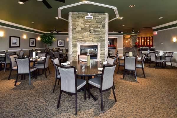 Restaurant - Clarion Hotel & Conference Center Pembroke
