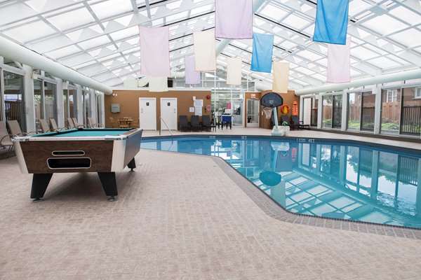 Pool - Clarion Hotel & Conference Center Pembroke